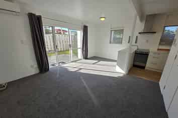 1/74 La Trobe Street, Pakuranga