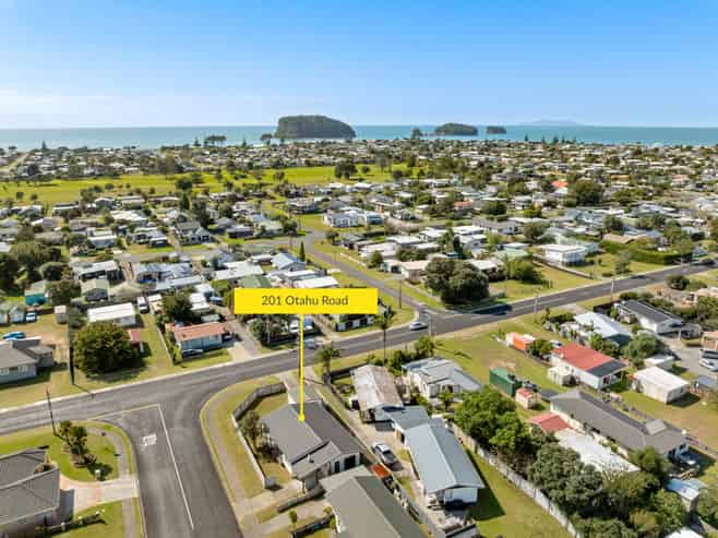 201 Otahu Road, Whangamata