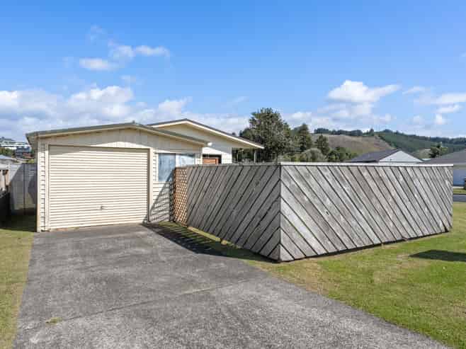 201 Otahu Road, Whangamata