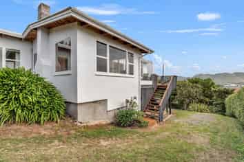 41 Ranui Crescent, Diamond Harbour