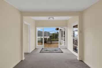 41 Ranui Crescent, Diamond Harbour