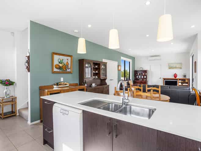 45 Apirana Avenue, Glen Innes