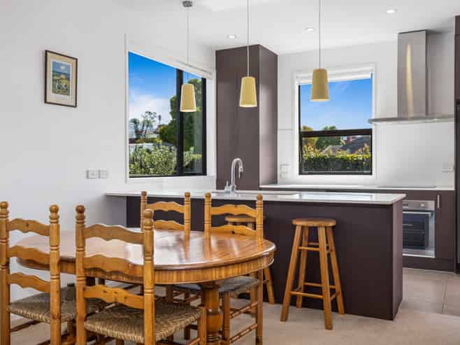 45 Apirana Avenue, Glen Innes