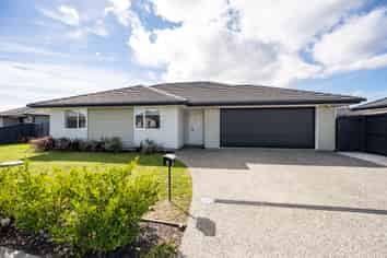 Nelson & Bays - Address withheld