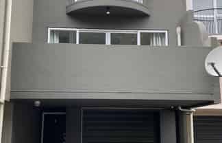 2/179 Riccarton Road , Riccarton