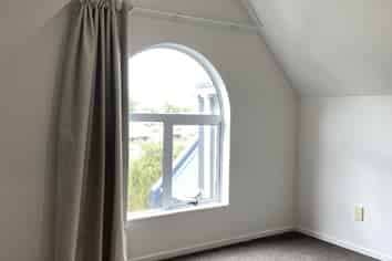 2/179 Riccarton Road , Riccarton