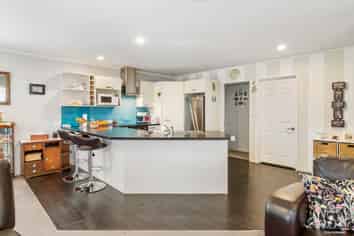 14A Sunset Drive, Pukekohe