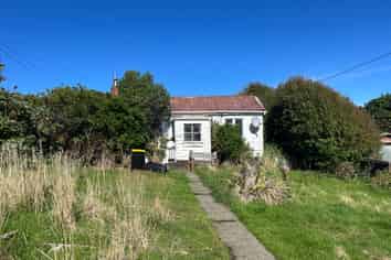 106 Bann Street, Bluff