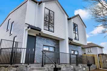 2/152 Hendon Avenue, Mount Albert