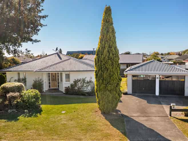 6 Westhaven Place, Redwoodtown