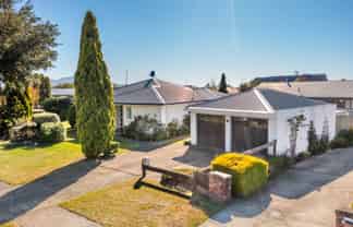 6 Westhaven Place, Redwoodtown