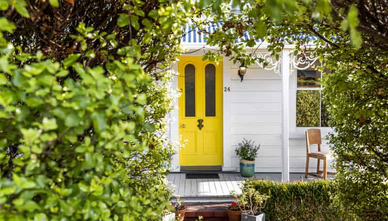 24 Dillons Point Road, Islington