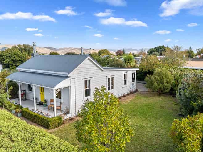 24 Dillons Point Road, Islington