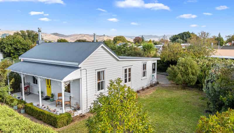 24 Dillons Point Road, Islington