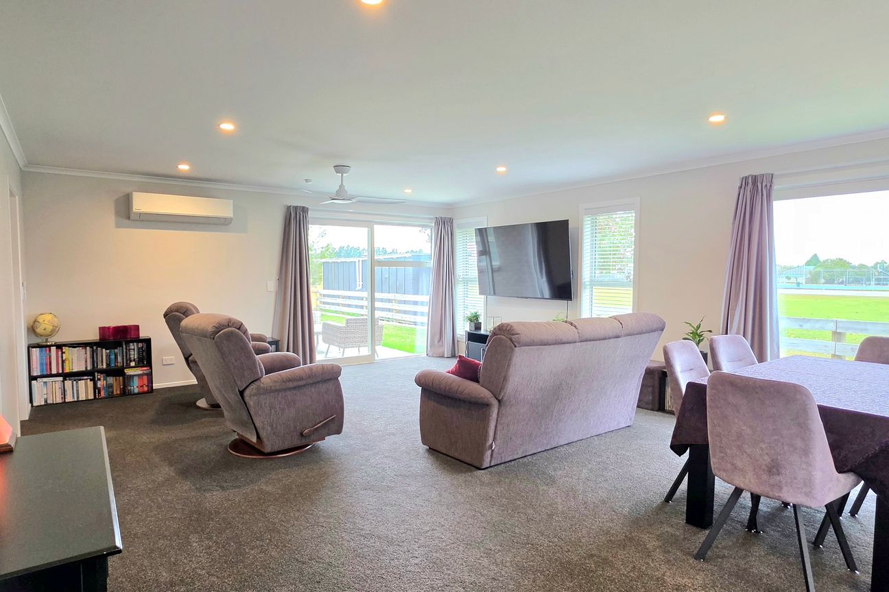 Contemporary Living, Effortless Appeal - Vista 2