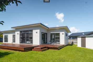 56 Wallace Street, Featherston