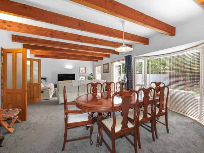 73 Forest Drive, Parklands