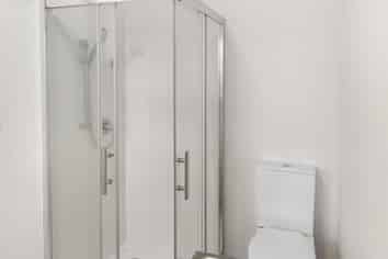 2/12A Middlemore Road, Otahuhu