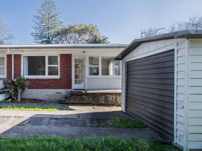 77D Aurora Terrace, Hillcrest