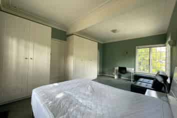 Room 4/27 Pitt Street, North Dunedin