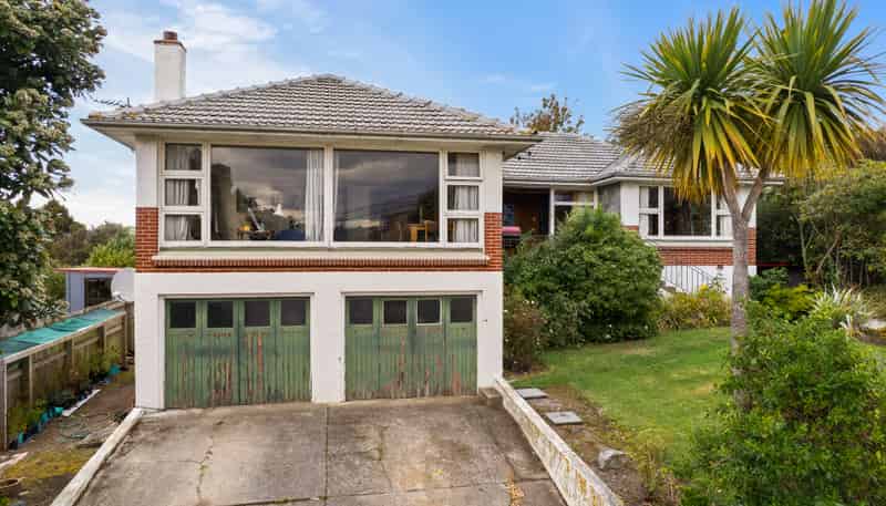 15 Middleton Road, Kew