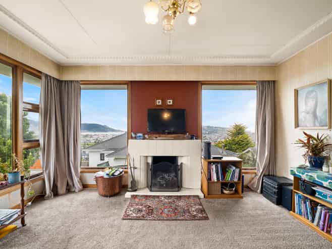 15 Middleton Road, Kew