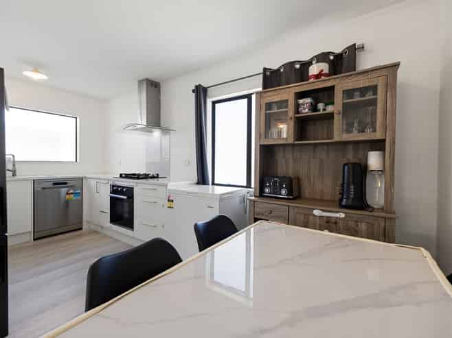 10C Breckons Avenue, Nawton