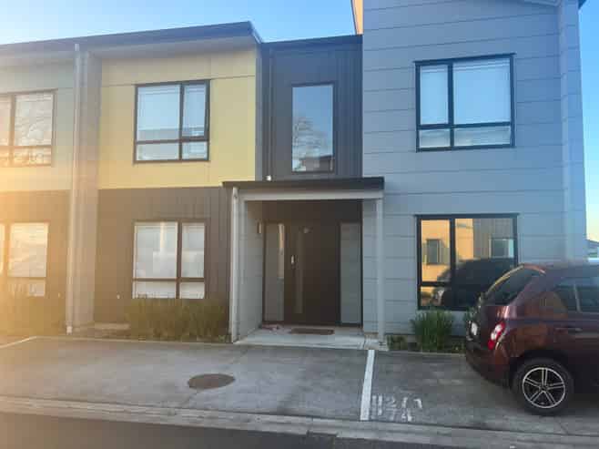 2B/1 Joshua Lane, Hamilton East