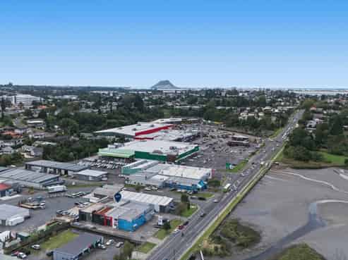 Entry-level investment unit