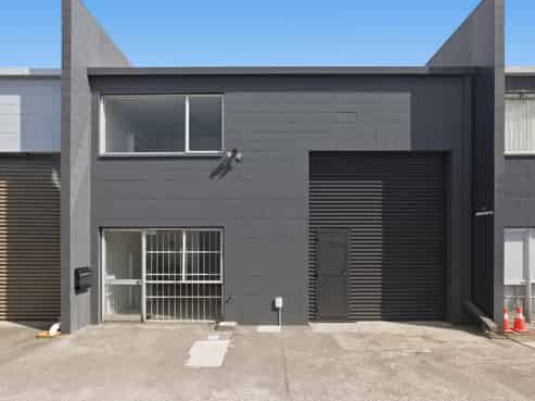 Entry-level investment unit