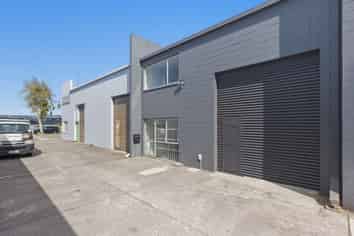 Entry-level investment unit