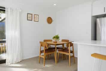 29 Pakanga Grove, Pyes Pa