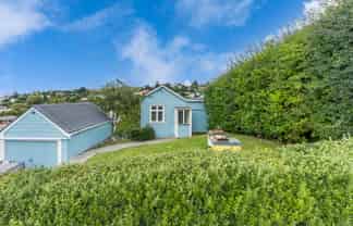 8 Dalry Street, Mornington