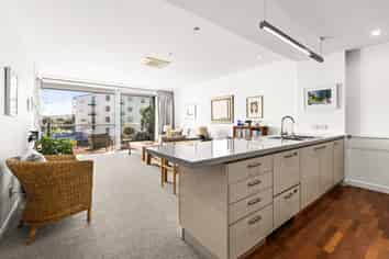 B301/14 West Quay, Ahuriri