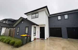 2/4 Whyte St, Hamilton East