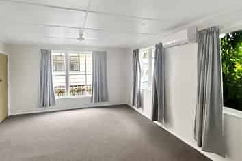 12 Hartgill Crescent , Dannevirke