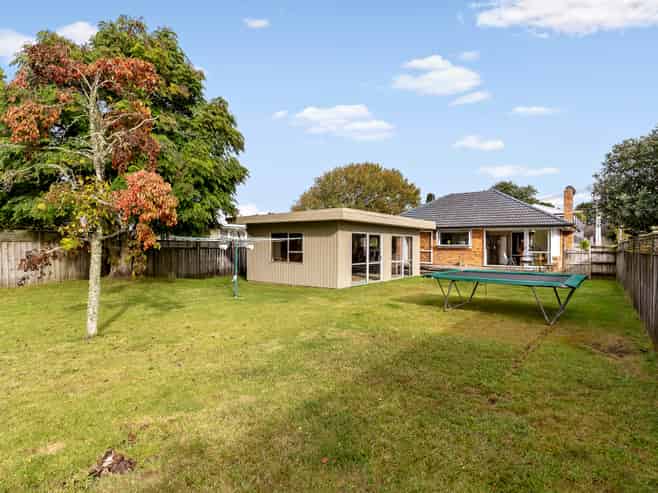 6 Ferndale Road, Mount Wellington