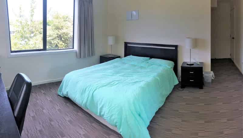 Room A/5 Queen Street, Dunedin Central