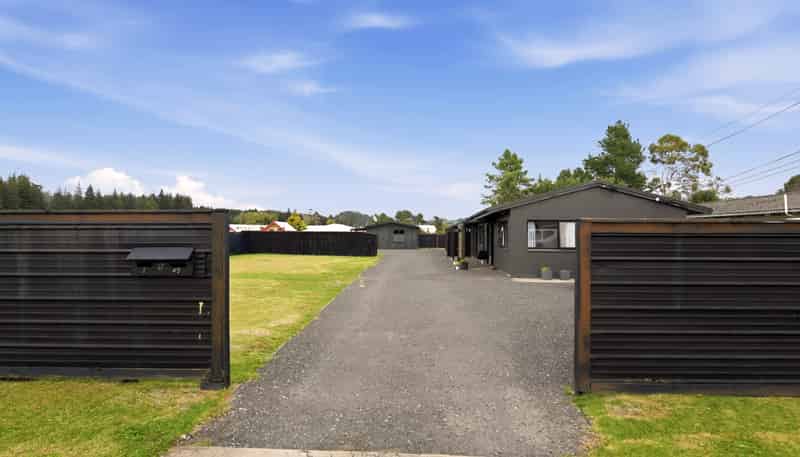 27 Hona Road, Ngapuna