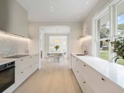 83 Mount Royal Avenue, Mount Albert