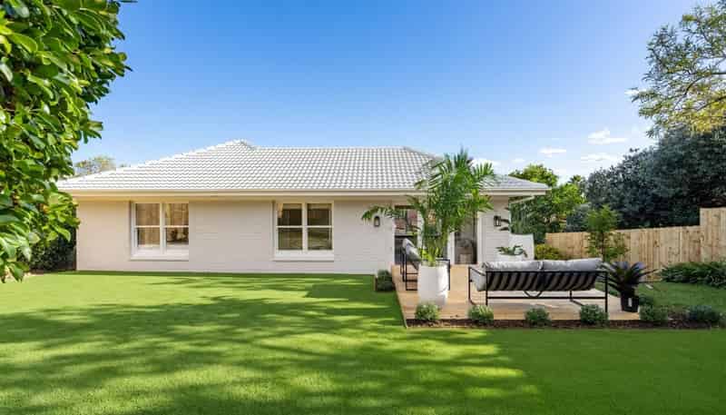 83 Mount Royal Avenue, Mount Albert