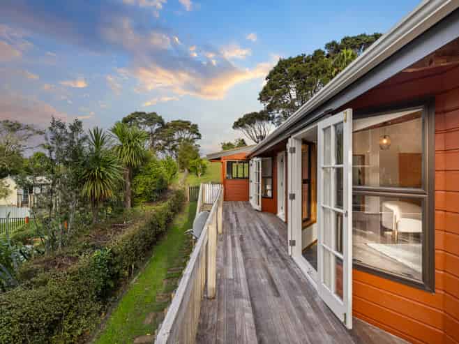 32 Opanuku Road, Henderson Valley