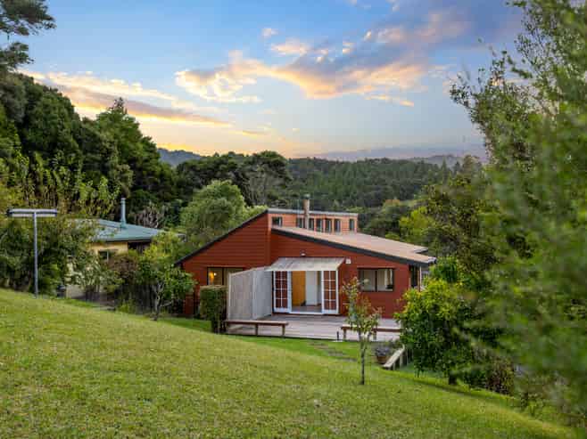 32 Opanuku Road, Henderson Valley