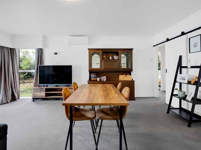 3b Bideford Street, Brooklands