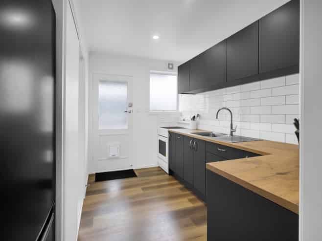 3b Bideford Street, Brooklands