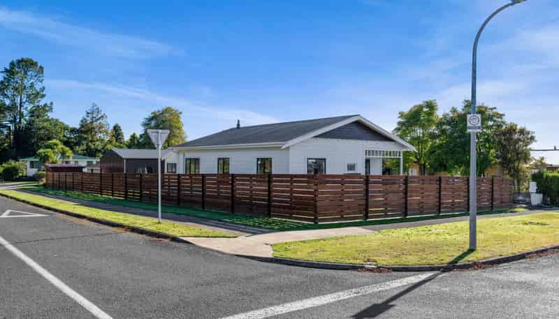 22 Olivia Street, Stratford