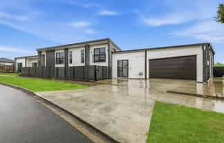 62 Castlebane Drive, Flat Bush
