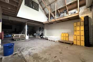 Functional Papakura Unit | 171 m2