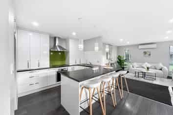 7 Greenstone Street, Rolleston