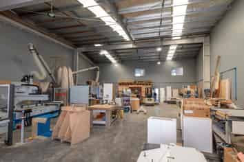 6% yield - New 5 year lease